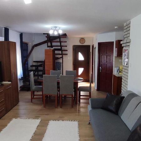 Bazsi Apartman Hajduszoboszlo Luaran gambar
