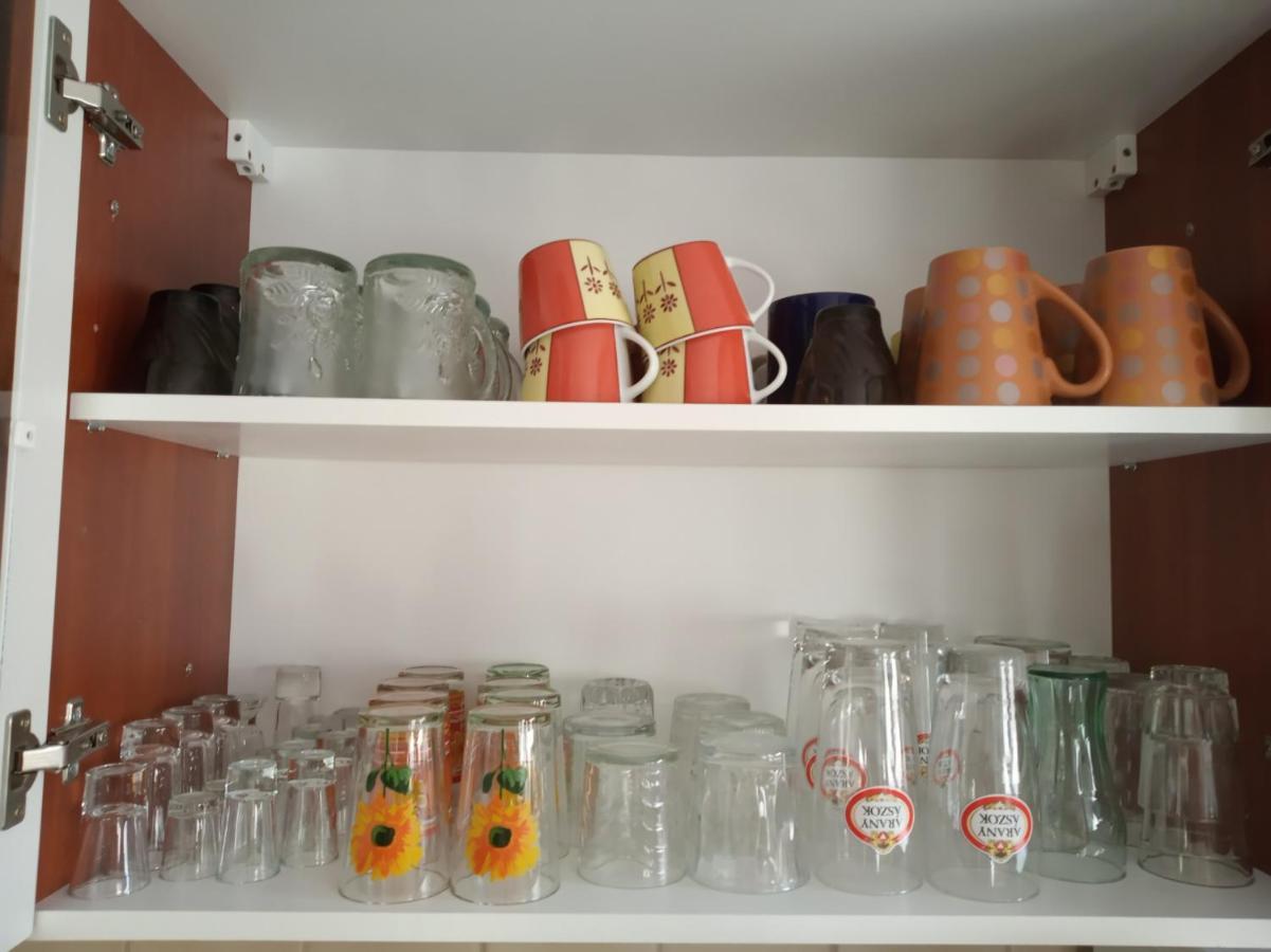 Bazsi Apartman Hajduszoboszlo Luaran gambar