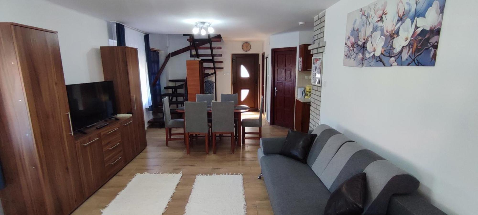 Bazsi Apartman Hajduszoboszlo Luaran gambar