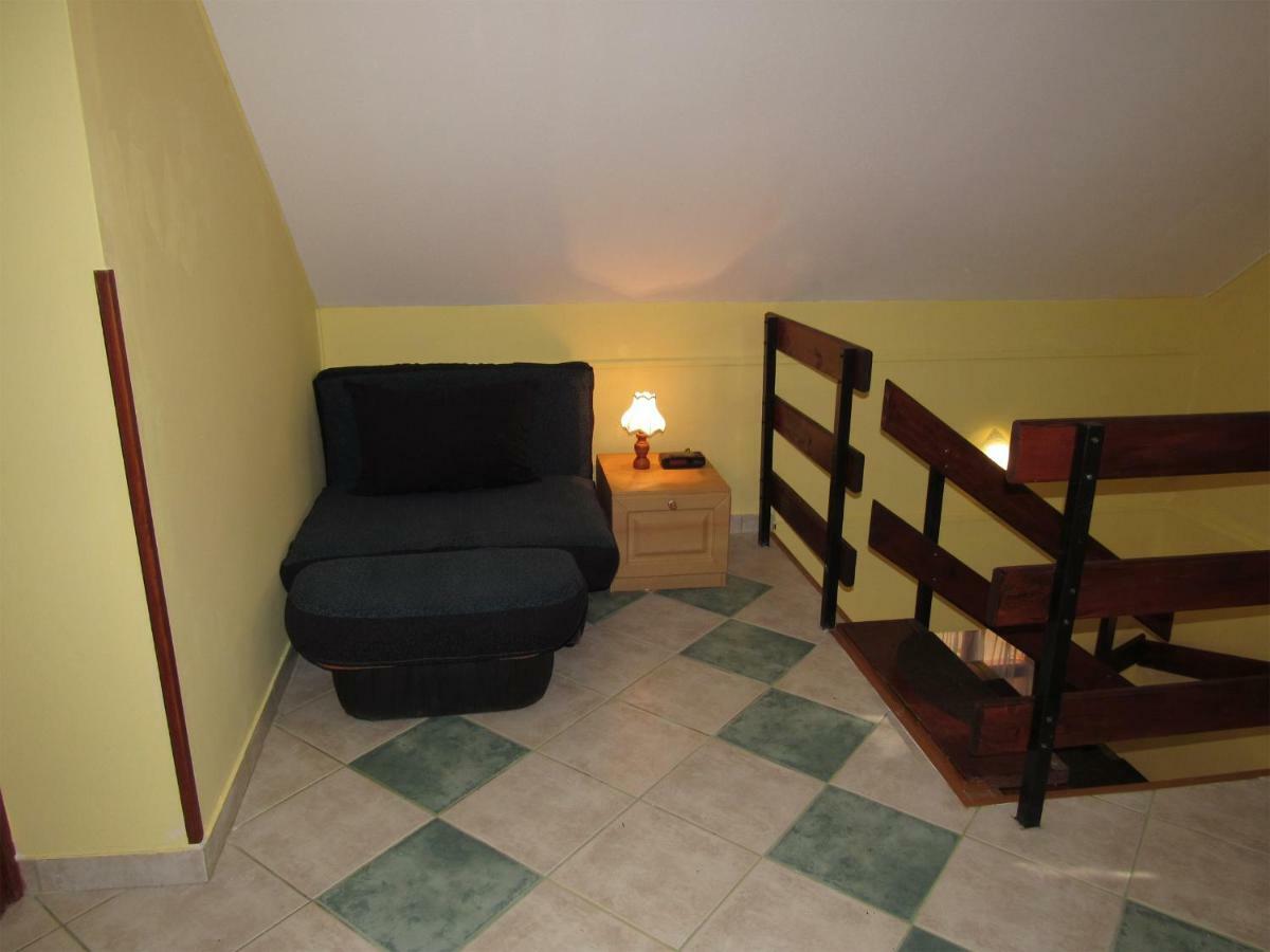 Bazsi Apartman Hajduszoboszlo Luaran gambar