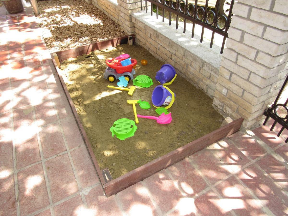 Bazsi Apartman Hajduszoboszlo Luaran gambar